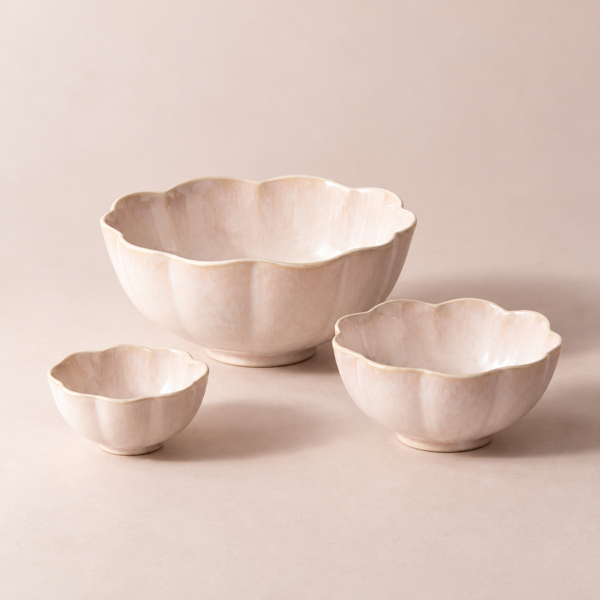 Chalk Petal Sharing Bowl Set in warm chalk — complete set